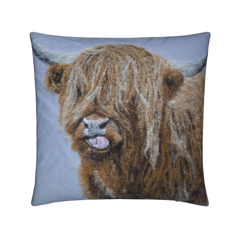 Highland Cow Cushion Throw